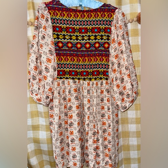 Umgee M boho Aztec printed top/tunic EUC - Picture 2 of 4